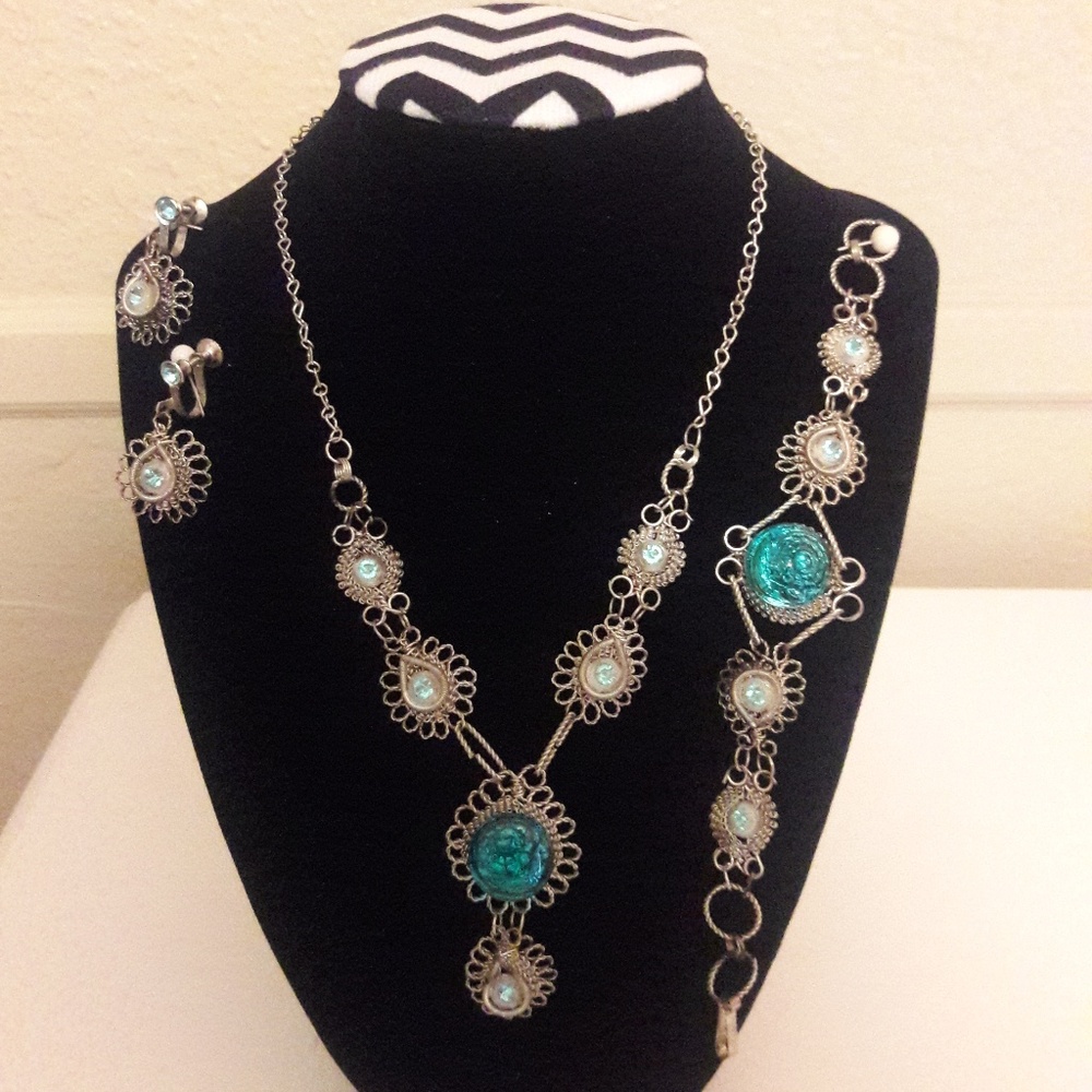 VINTAGE NECKLACE/BRACELET/EARRINGS GOLD FILIGREE